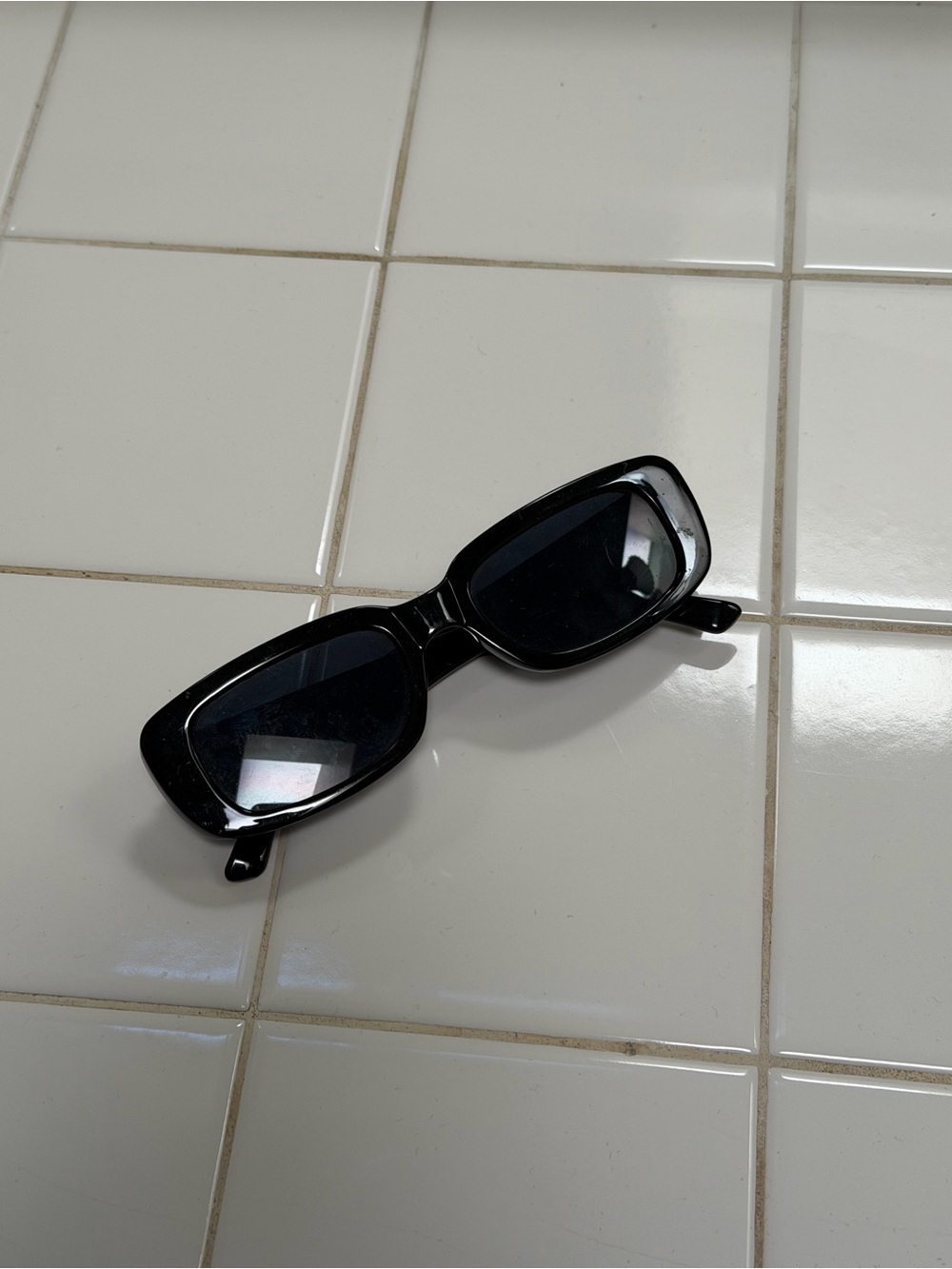 Black Rectangular Retro Sunglasses